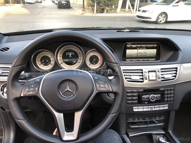 Mercedes E 250 2014, 131,000 km - 2.5 л - Bakı