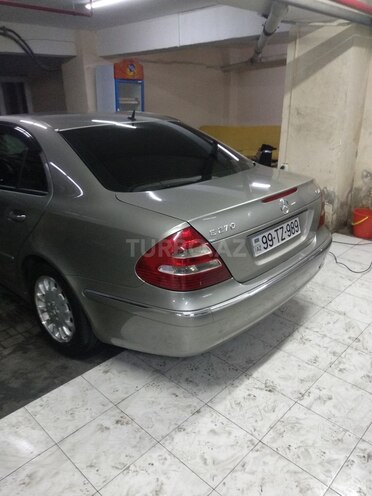 Mercedes E 270 2003, 320,000 km - 2.7 l - Bakı