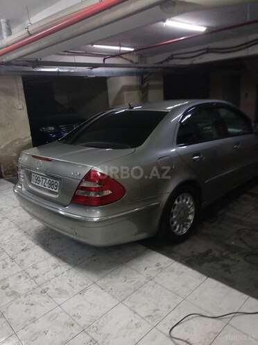 Mercedes E 270 2003, 320,000 km - 2.7 l - Bakı