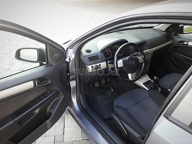 Opel Astra 2007, 178,000 km - 1.3 л - Bakı