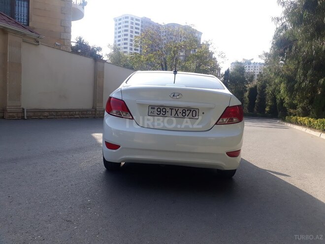 Hyundai Accent 2015, 55,000 km - 1.6 л - Bakı