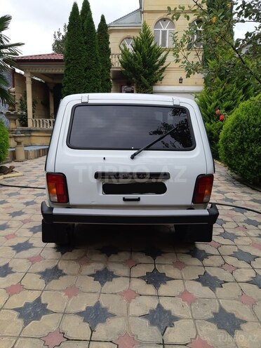LADA (VAZ) Niva 2015, 53,000 km - 1.7 л - Qax