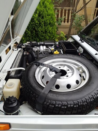 LADA (VAZ) Niva 2015, 53,000 km - 1.7 л - Qax