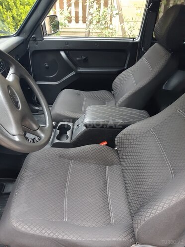 LADA (VAZ) Niva 2015, 53,000 km - 1.7 л - Qax