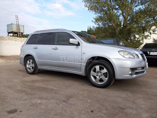 Mitsubishi Airtrek 2003, 263,230 km - 2.0 l - Bakı