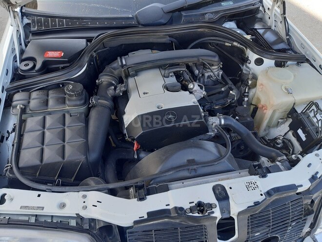 Mercedes C 230 1999, 284,000 km - 2.3 л - Bakı