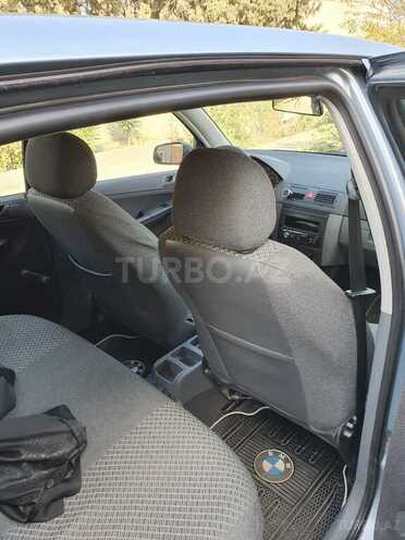 Skoda Fabia 2002, 260,000 km - 1.4 л - Bakı