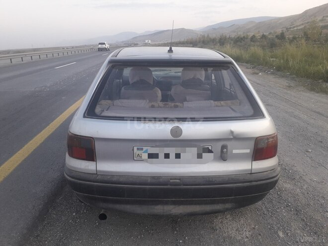 Opel Astra 1993, 256,000 km - 1.7 л - Bakı