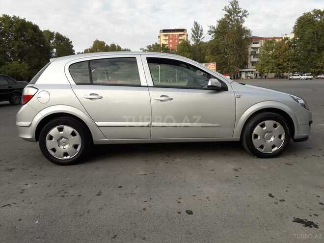 Opel Astra 2006, 199,666 km - 1.4 л - Zaqatala