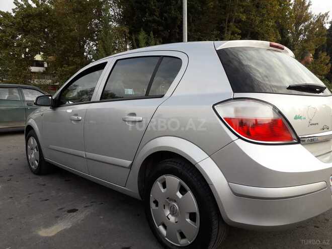 Opel Astra 2006, 199,666 km - 1.4 л - Zaqatala