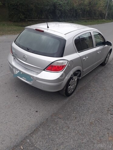 Opel Astra 2006, 199,666 km - 1.4 л - Zaqatala