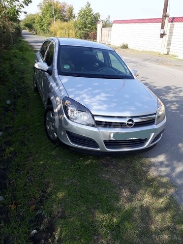 Opel Astra 2006, 199,666 km - 1.4 л - Zaqatala
