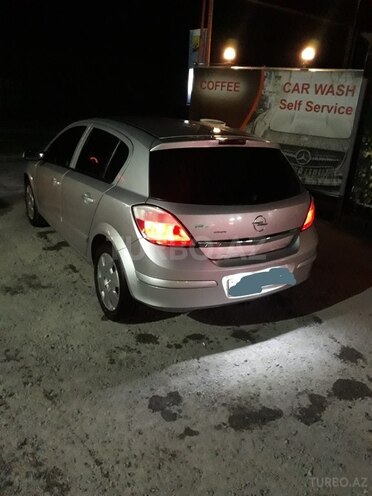 Opel Astra 2006, 199,666 km - 1.4 л - Zaqatala