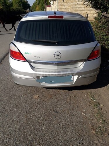Opel Astra 2006, 199,666 km - 1.4 л - Zaqatala