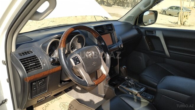 Toyota Prado 2010, 93,000 km - 2.7 l - Bakı