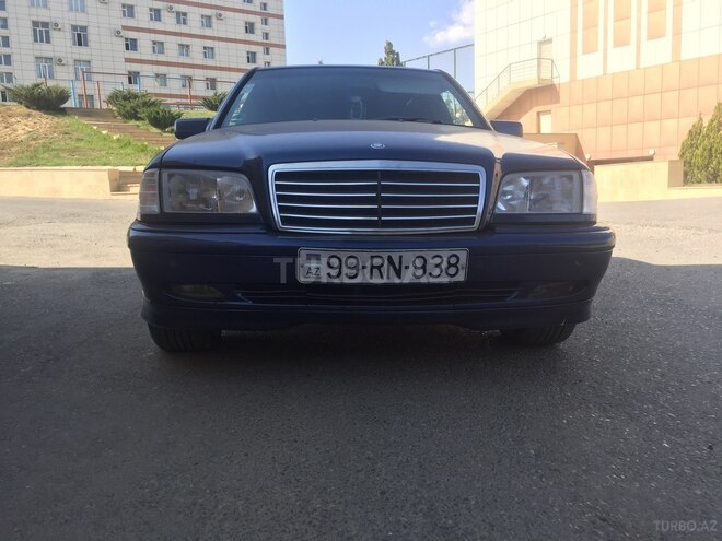 Mercedes C 240 2000, 333,000 km - 2.6 l - Bakı