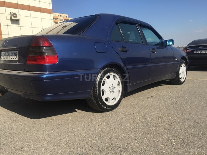 Mercedes C 240 2000, 333,000 km - 2.6 l - Bakı