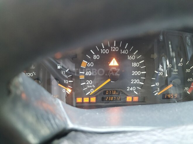 Mercedes C 200 1997, 238,000 km - 2.0 l - Bakı