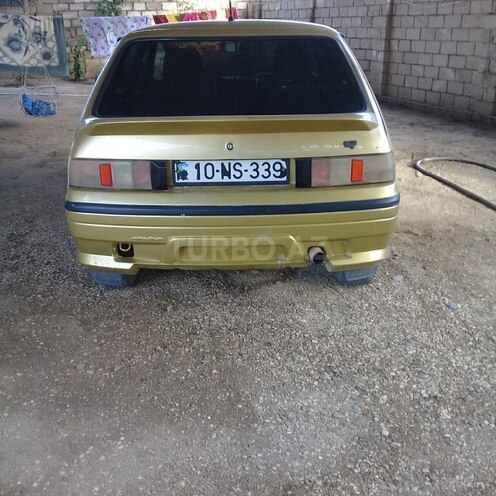 IJ 2126 Oda 2004, 200,000 km - 1.7 l - Salyan