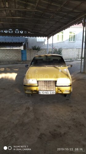 IJ 2126 Oda 2004, 200,000 km - 1.7 l - Salyan