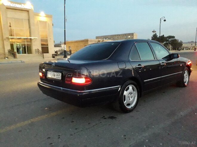 Mercedes E 280 1996, 434,469 km - 2.8 l - Bakı