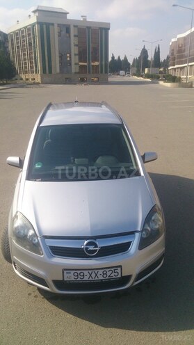Opel Zafira 2005, 257,452 km - 1.9 л - Göygöl