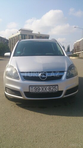 Opel Zafira 2005, 257,452 km - 1.9 л - Göygöl