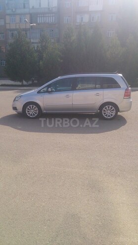Opel Zafira 2005, 257,452 km - 1.9 л - Göygöl