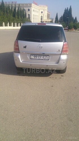 Opel Zafira 2005, 257,452 km - 1.9 л - Göygöl