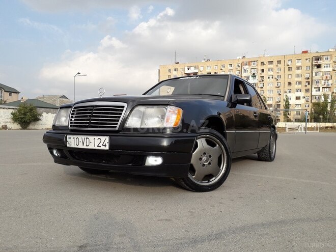 Mercedes E 250 1993, 702,000 km - 2.5 l - Bakı