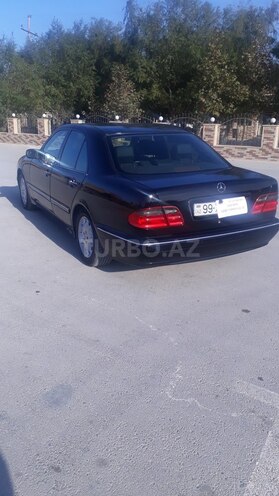 Mercedes E 240 2000, 185,000 km - 2.6 л - Bakı