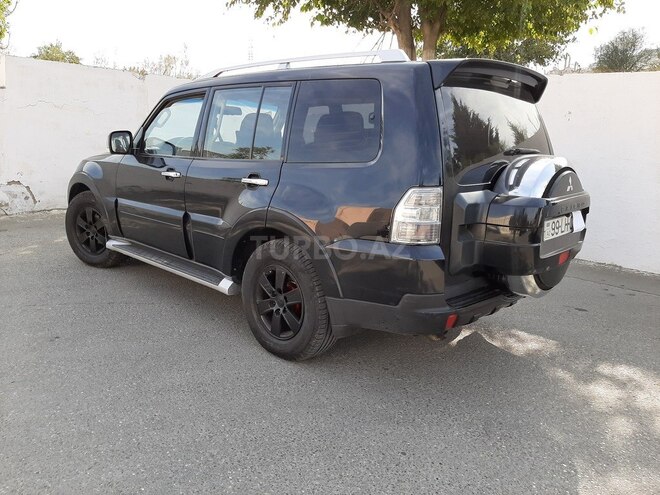 Mitsubishi Pajero 2008, 205,000 km - 3.0 l - Bakı