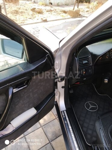 Mercedes C 220 1995, 285,500 km - 2.2 l - Bakı