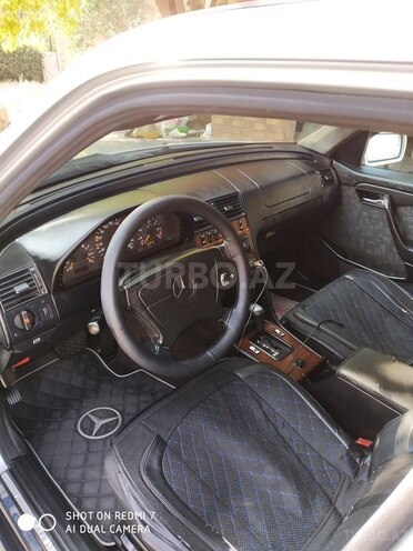 Mercedes C 220 1995, 285,500 km - 2.2 l - Bakı
