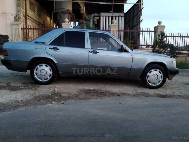 Mercedes 190 1992, 290,000 km - 1.8 л - Bakı