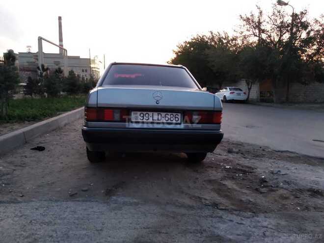 Mercedes 190 1992, 290,000 km - 1.8 л - Bakı