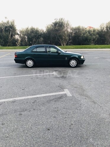 Mercedes C 240 1997, 292,929 km - 2.4 l - Bakı