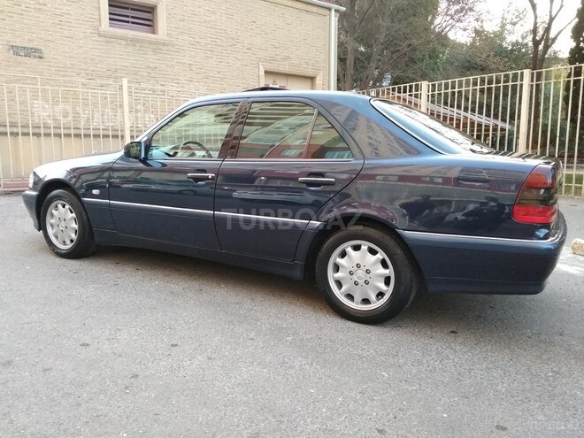 Mercedes C 180 1997, 313,000 km - 1.8 л - Bakı