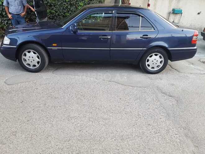 Mercedes C 200 1994, 200,000 km - 2.0 l - Bakı