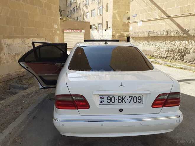Mercedes E 240 2001, 325,000 km - 2.6 л - Bakı