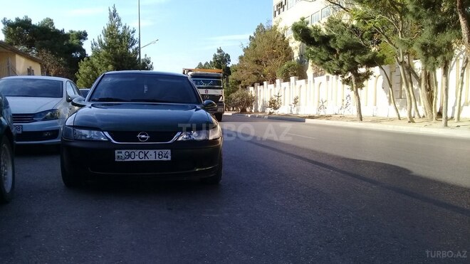 Opel Vectra 1996, 258,000 km - 2.0 l - Bakı