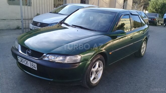 Opel Vectra 1996, 258,000 km - 2.0 l - Bakı