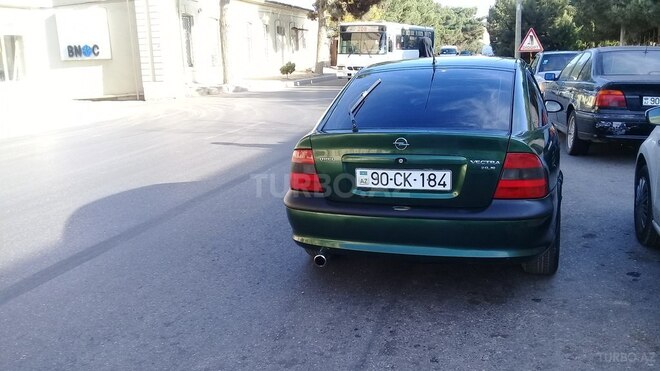 Opel Vectra 1996, 258,000 km - 2.0 l - Bakı