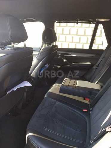 BMW X5 M 2017, 93,000 km - 2.5 l - Bakı