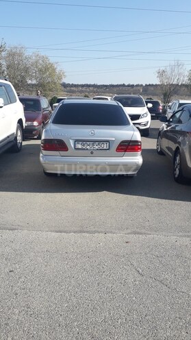 Mercedes E 240 2000, 274,000 km - 2.4 l - Bakı