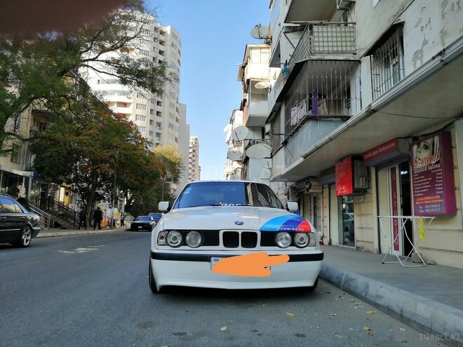 BMW 525 1990, 226,017 km - 2.5 l - Bakı
