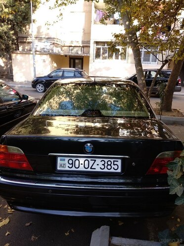 BMW 735 2001, 385,200 km - 3.5 л - Bakı
