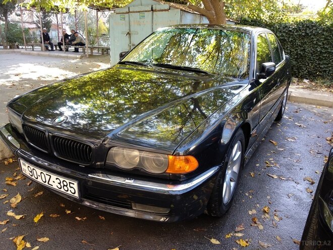 BMW 735 2001, 385,200 km - 3.5 л - Bakı
