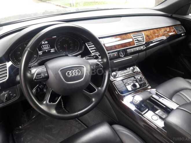 Audi A8 2017, 57,000 km - 4.0 l - Bakı