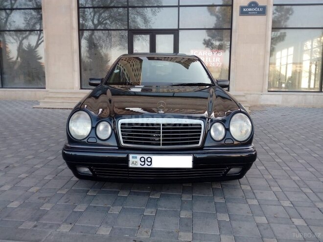 Mercedes E 230 1997, 276,000 km - 2.3 l - Sumqayıt